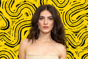 18 Things to Know About Jewish Actress Ella Rubin - Hey Alma
