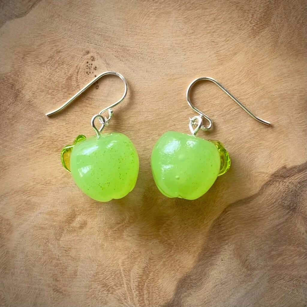 Lampwork Granny Smith Apple Earrings by SofiasGarden (Etsy)