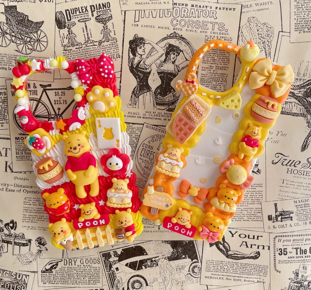Honey Bear Phonecase by DaisyDecodenShop (Etsy)