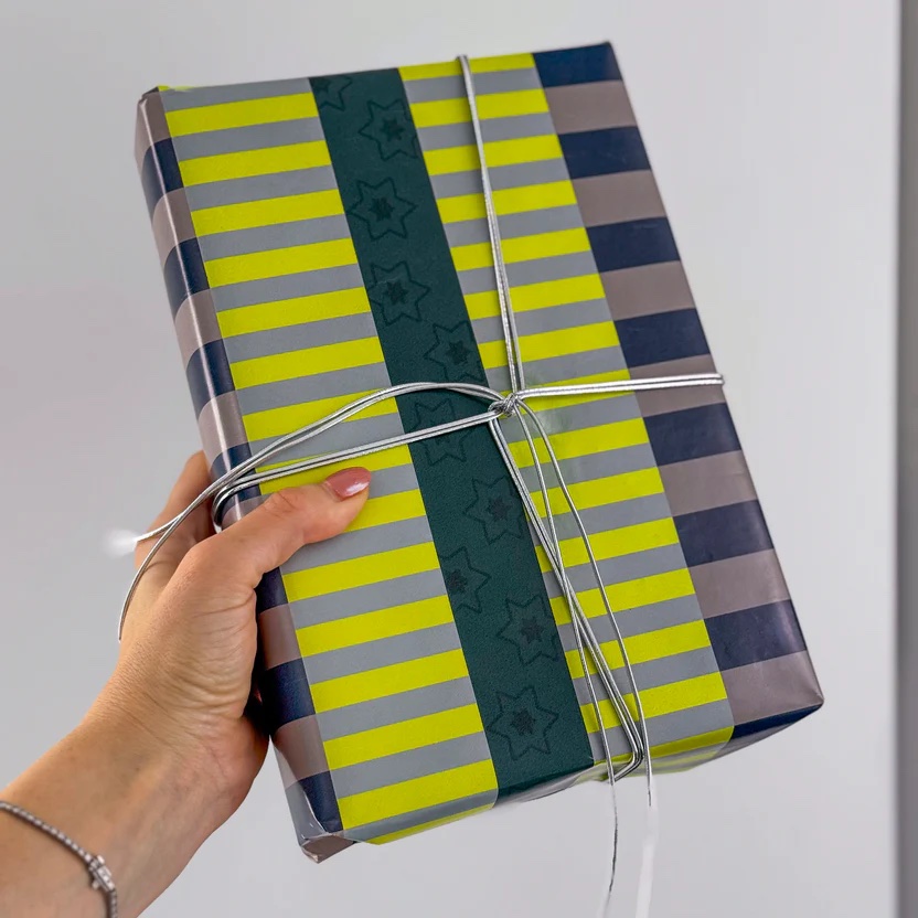 The Ali Wrapping Paper (Safta)