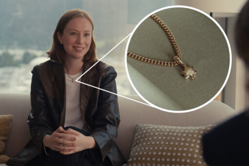Hannah Einbinder wearing J. Hannah Star of David pendant