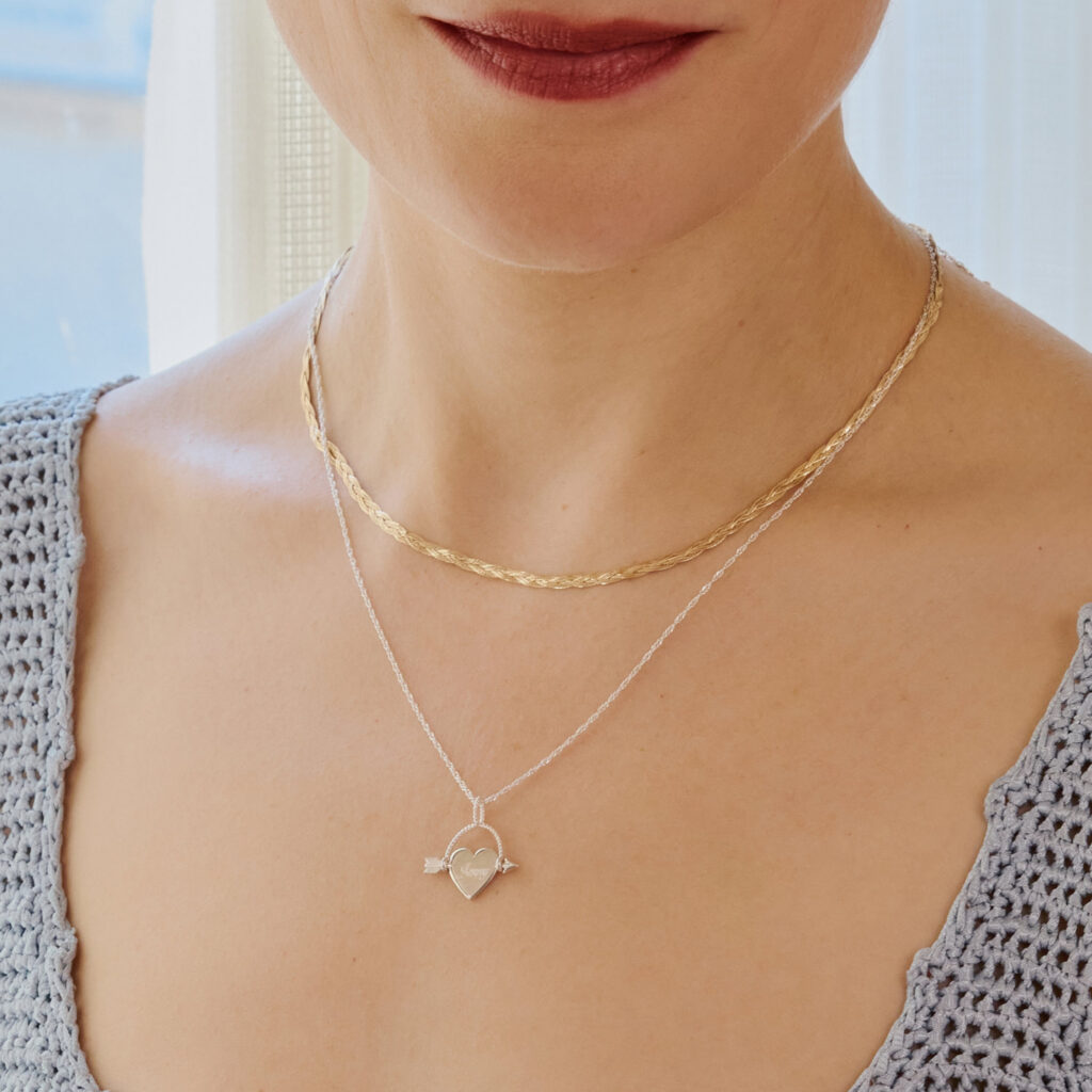 Beloved Heart Spinner Charm (Catbird)