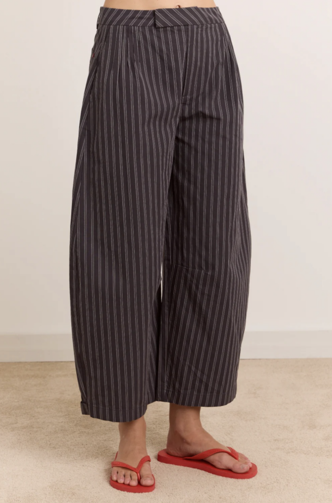 Safah Tailored Barrel Trouser (Damson Madder)