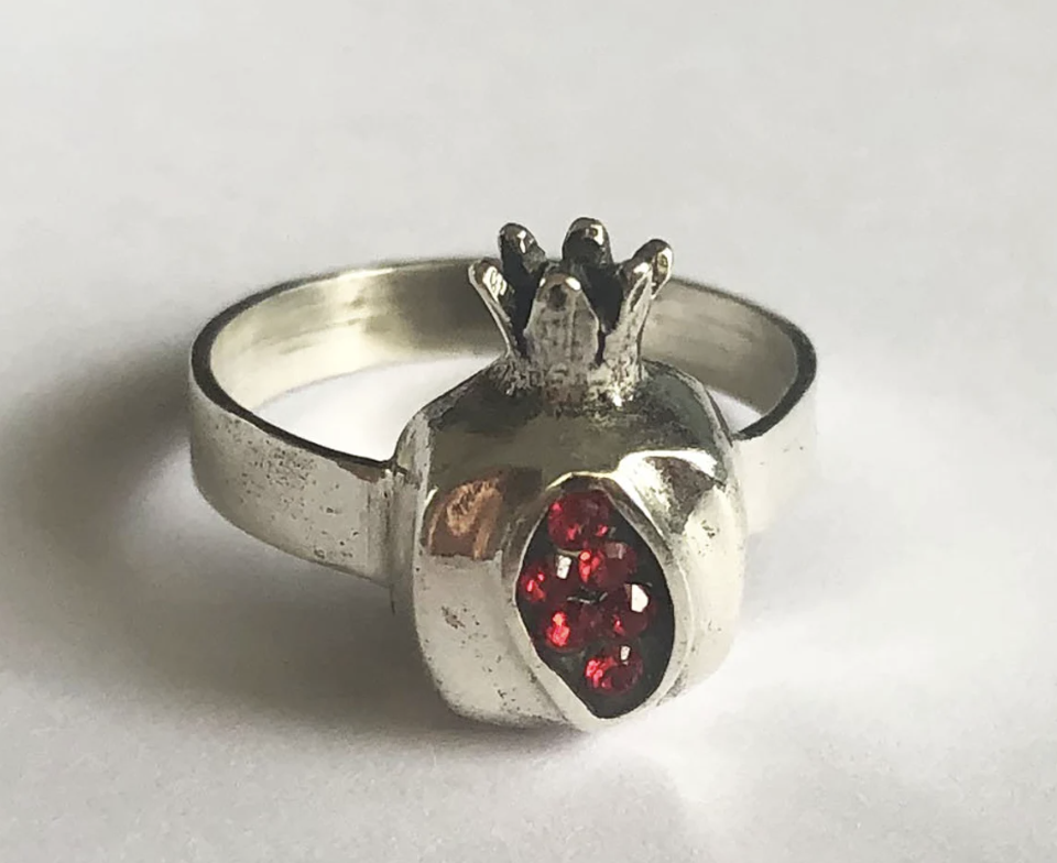 Silver Pomegranate Ring (BestSpanishShop on Etsy)