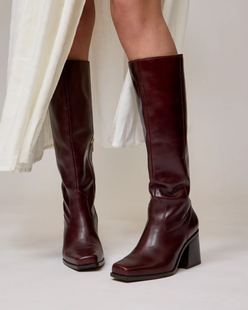 Sangeti Boot in Mahogany (Vince Comuto)